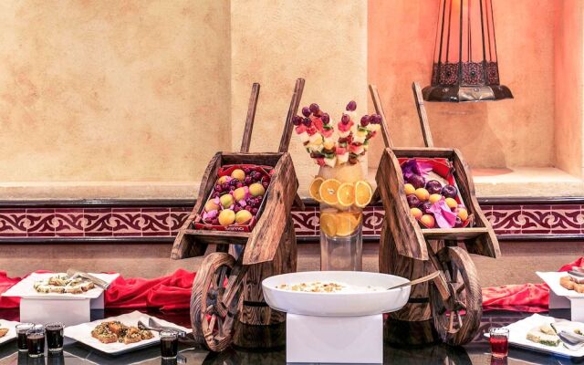 Mercure Grand Hotel Seef