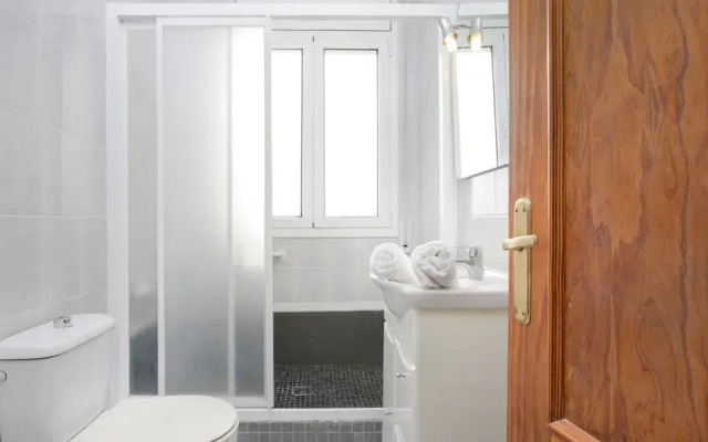 Alonso in Vidreres With 4 Bedrooms and 1 Bathrooms