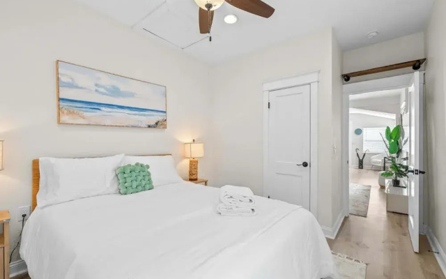 Barefoot Bungalow For 4