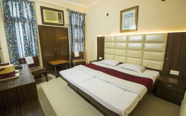 WOW STAYZ2 Hotel Jahanvi Dale