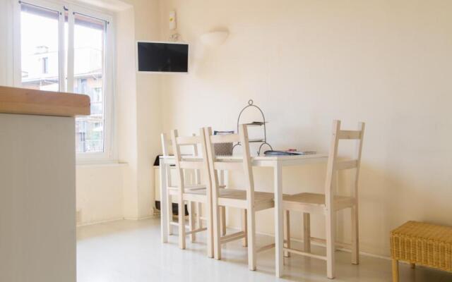 Q21apartment -The Silent Charm