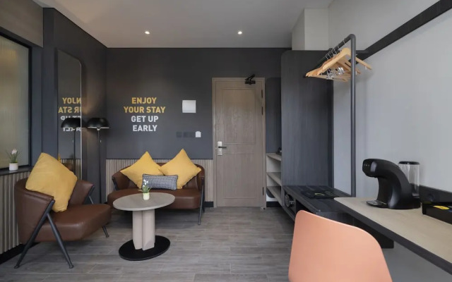 ROOMS INC Sudirman Jakarta