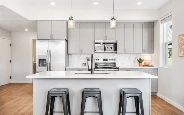 Paradise Cove 2 Bedroom Condo