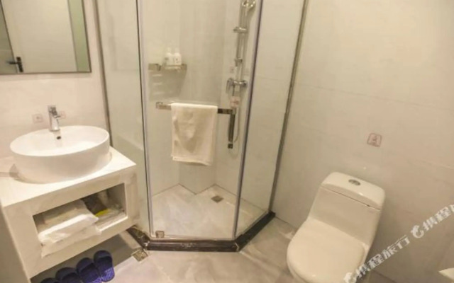 7 Days Inn Zhangjiajie Huilong Road Walking Street Branch