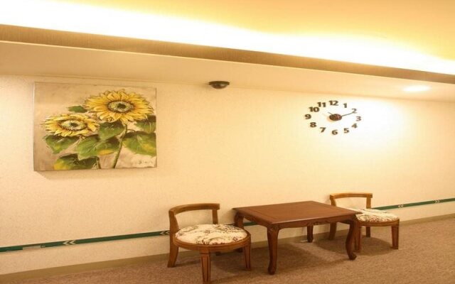 Shinhwa Premium Guesthouse