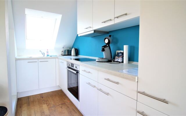 City-Apartment, Balkon & Parkplatz