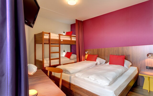 MEININGER Hotel Frankfurt/Main Airport