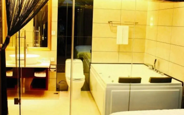 Qingdao Jinkai Bussiness Hotel
