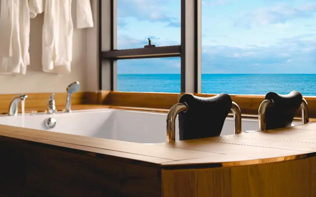 Peerless Villas Hotel