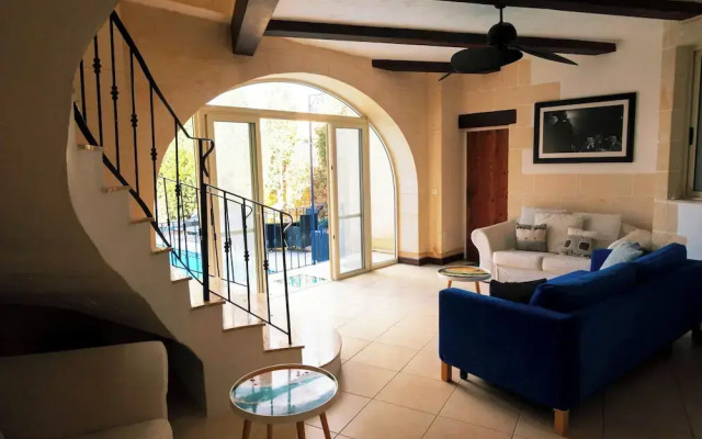 Dionisia Gozitan Villa and Pool Gozo