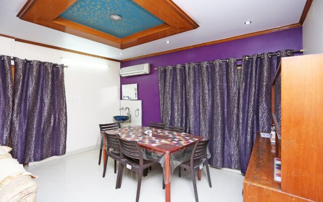 OYO 730 Hotel Karishma Homes