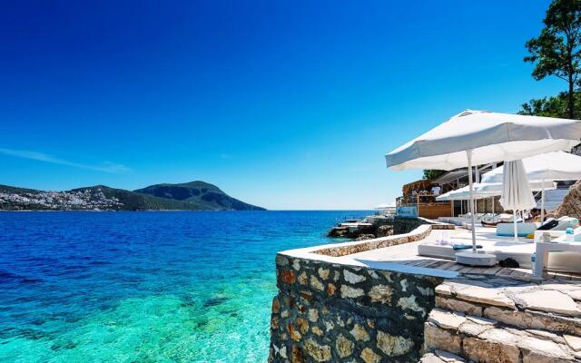 Kalkan Saray Suites - Adults Only