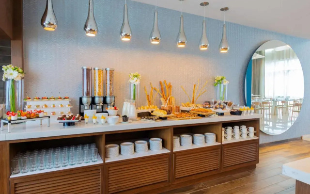 Avani Cancun Airport