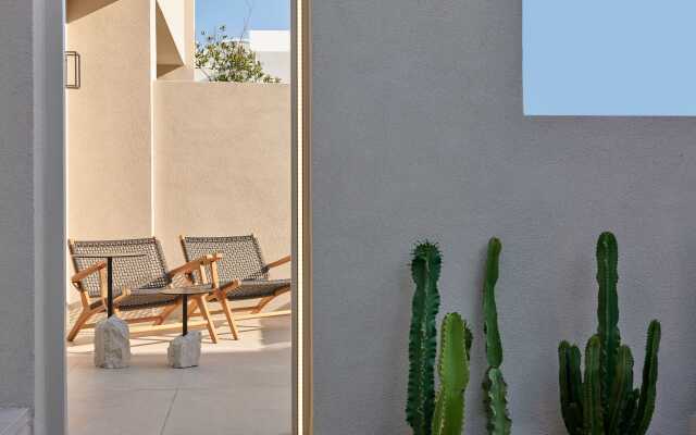 Alaso Design Suites - Adults Only