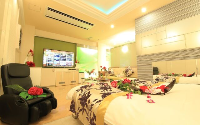 HOTEL GRASSINO URBAN RESORT URAWA - Adult Only