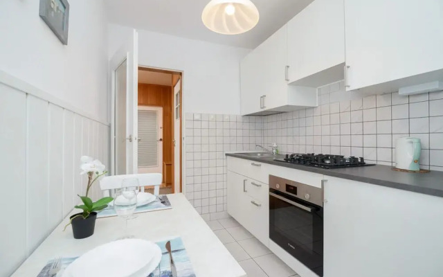 Apartment With Balcony Cracow by Renters