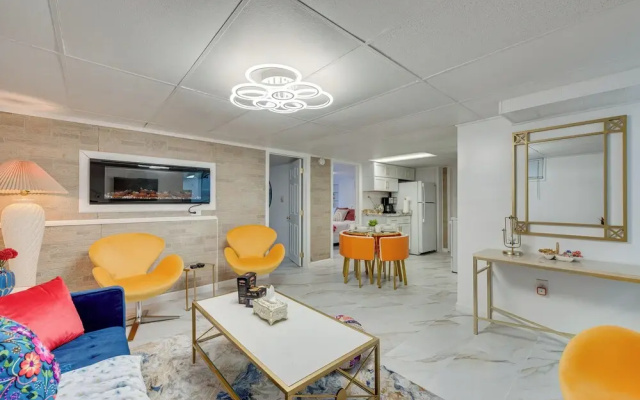 1 Mi to Downtown: Salem Vacation Rental!