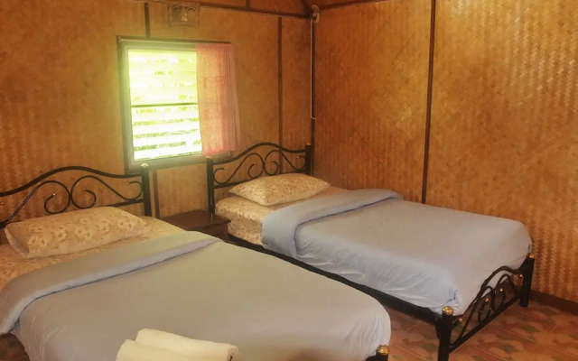 Malee's Nature Lovers Bungalows