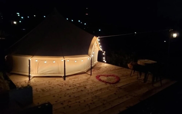 Casa Blanca Glamping and Tours