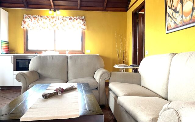 Casas La Paredita