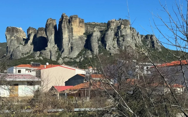Tsikaris Boutique Guesthouse