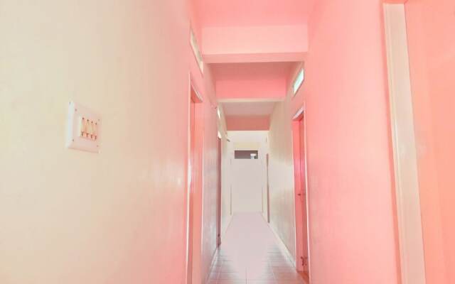 OYO 10476 near Forum Mall