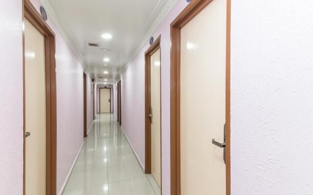 Hotel O SMC Alam Avenue