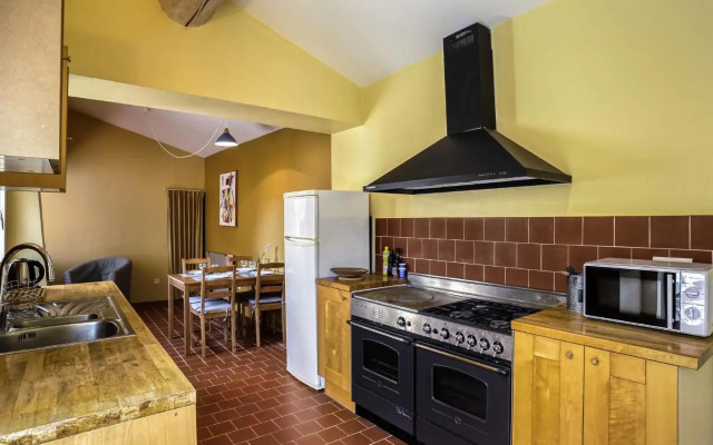 Holiday Home Le Puits Du Geai-2