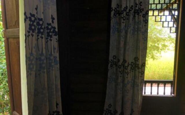 Eat-Sleep-Paddy-Repeat! Country Luxury @ Dorani
