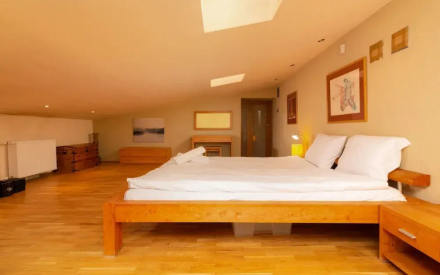 Apartment Warsaw Plac Konstytucji