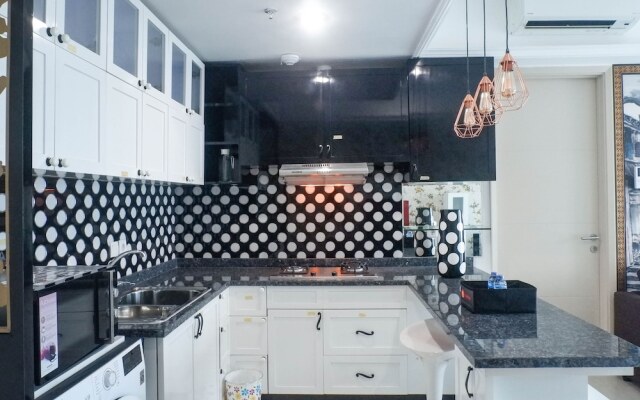 Vibrant Luxurious 1Br Apartment At La Riz Supermall Mansion