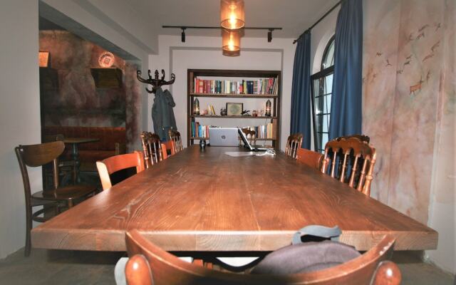 Archeo Hostel - Adults Only