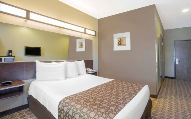 SureStay Plus Hotel by Best Western Buckhannon