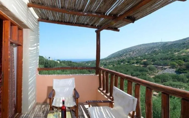 The Traditional Homes of Crete - Almond Tree Villas