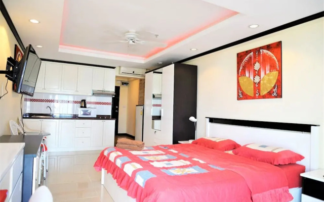 Sea Views at Jomtien Beach