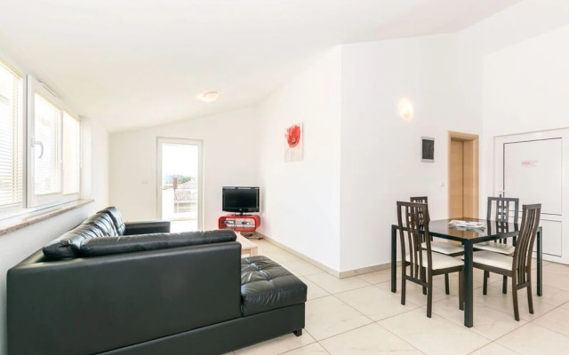 Apartment Janko N2