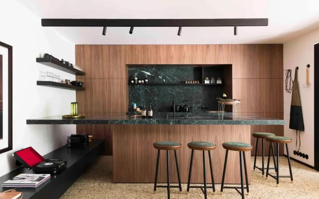 Loft Living Garden Suite