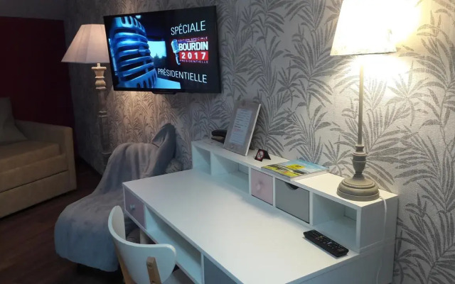 Hôtel les Aubépines