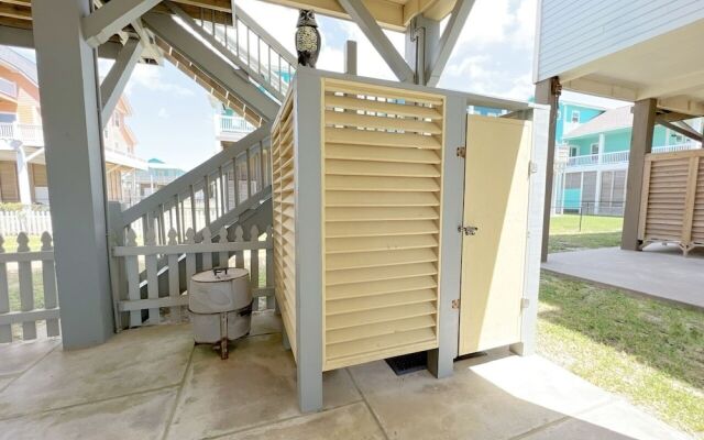 A La Playa by RedAwning