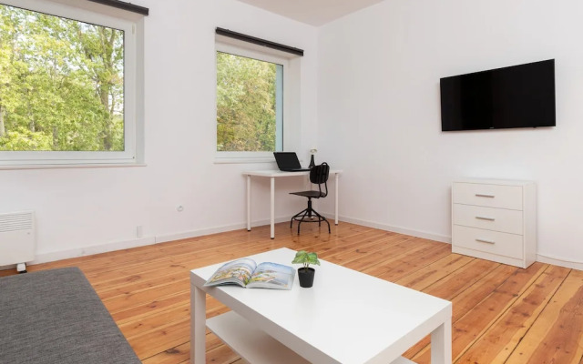 Apartment by the Park Gdynia by Renters
