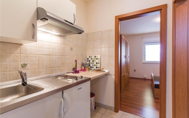 Nice Home in Medulin With Sauna, Wifi and 4 Bedrooms