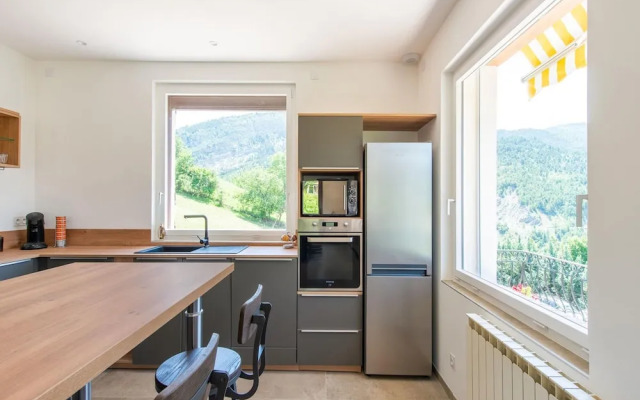 Holiday Home in Saint-julien-du-verdon With Garden