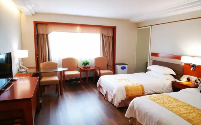 Oscar Hotel