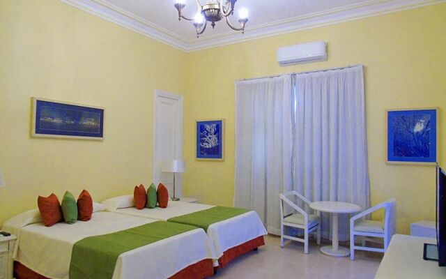 Hotel E Mirazul