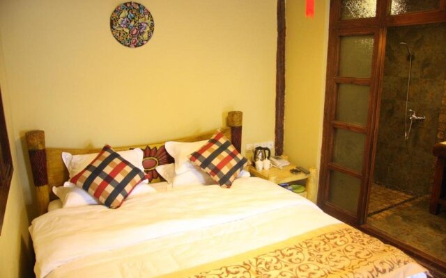 Lijiang Mijing Inn