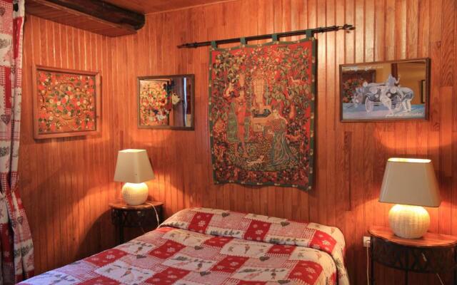 Guest House Chalet Saint Roch