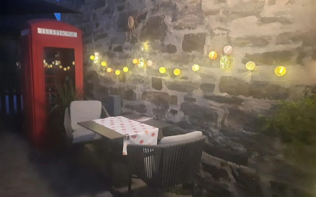 Henblas-Hotel