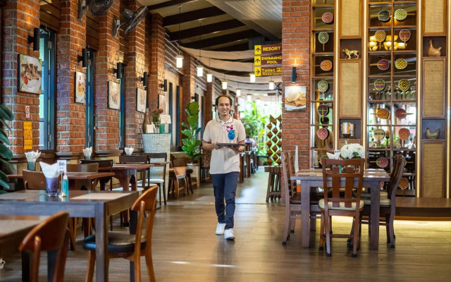 Baan Sailom Resort