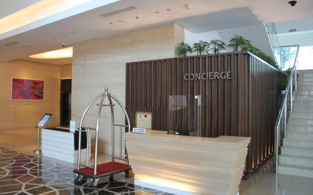 JS Luwansa Hotel and Convention Center