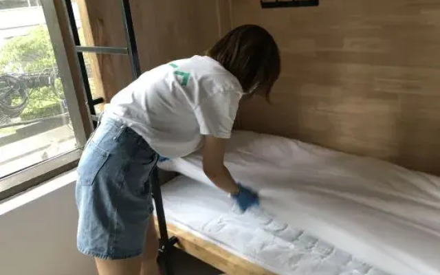 Roomix Hostel (Shanghai Jing'an Temple)